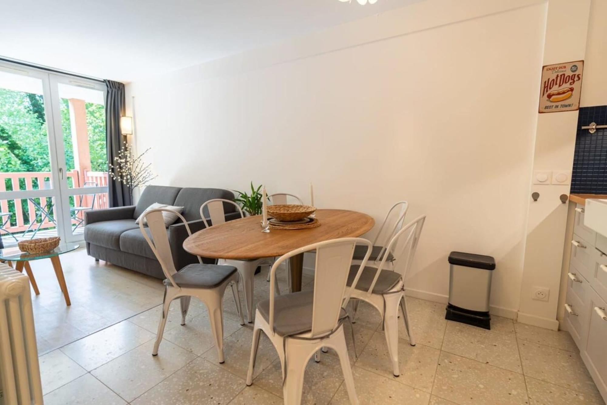 Beautiful Flat With Swimming Pool Tennis Court And Private Car Parking 109 勒图凯－巴黎普拉日 外观 照片