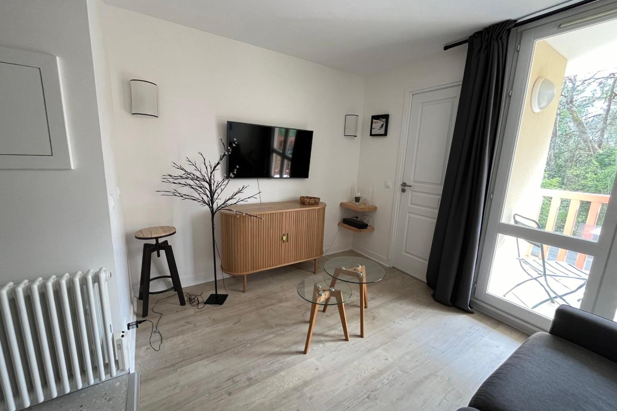 Beautiful Flat With Swimming Pool Tennis Court And Private Car Parking 109 勒图凯－巴黎普拉日 外观 照片